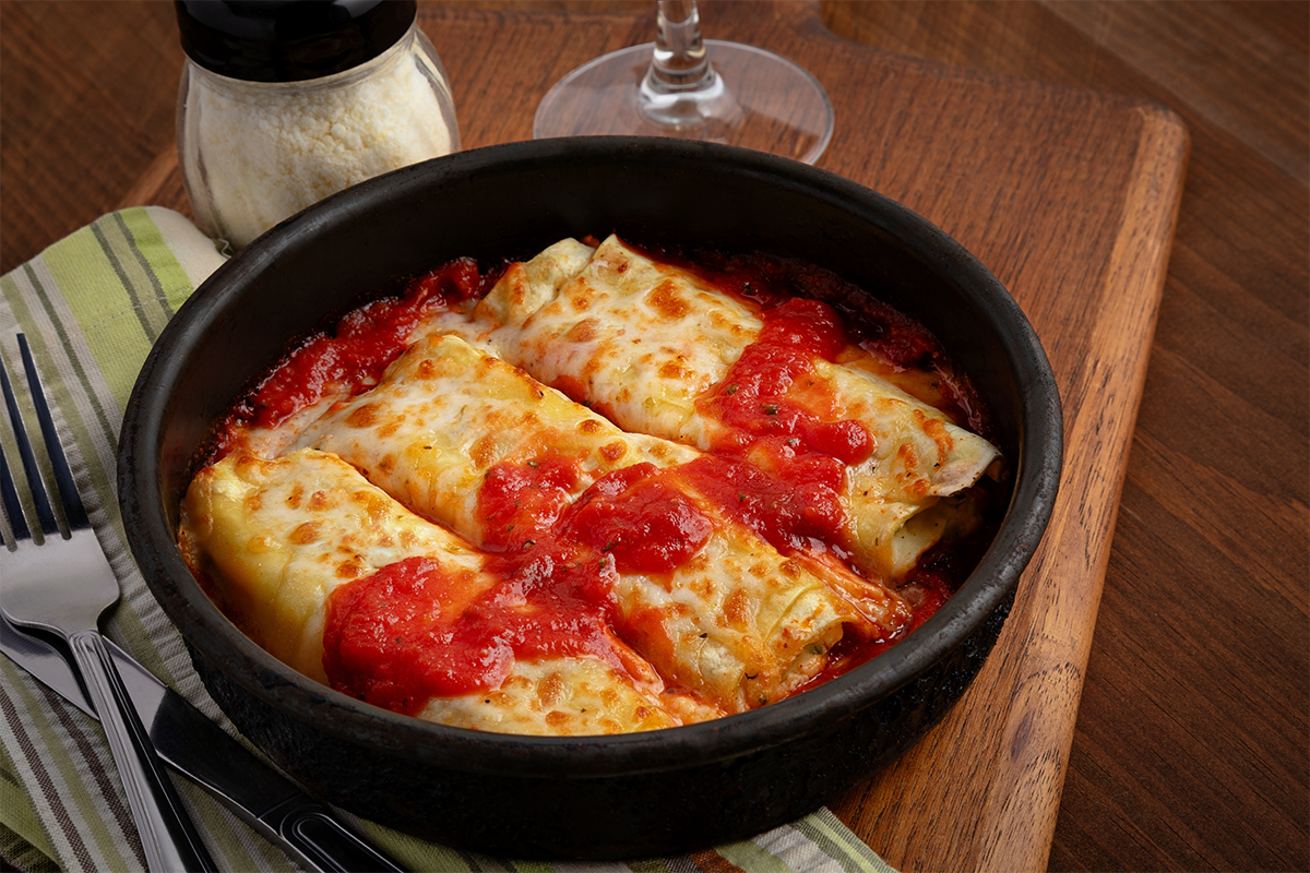 BAKED MANICOTTI